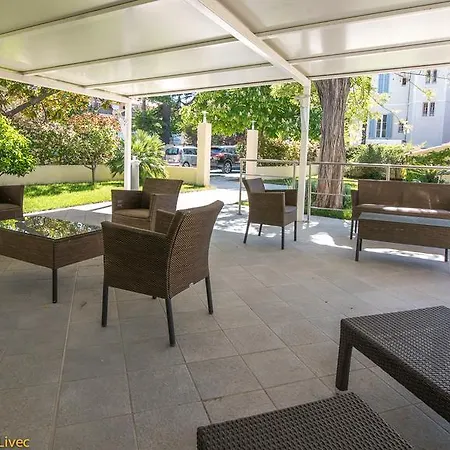 Le Poseidon Hotel La Seyne-sur-Mer