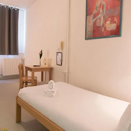 Le Poseidon Hotel 2*