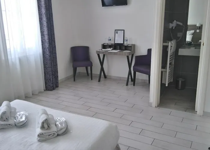 Hotel Le Poseidon La Seyne-sur-Mer